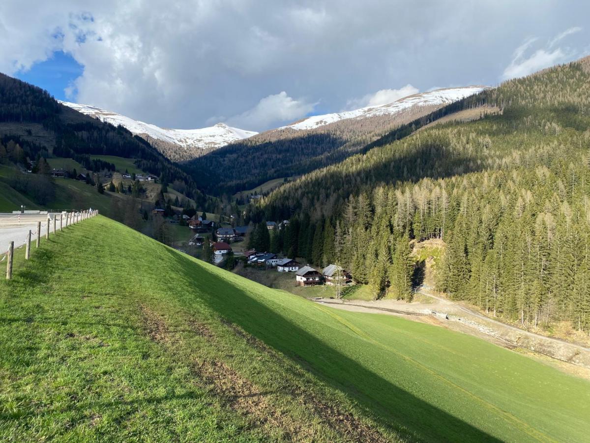 Studio Apartment Bkk Bad Kleinkirchheim Exterior foto